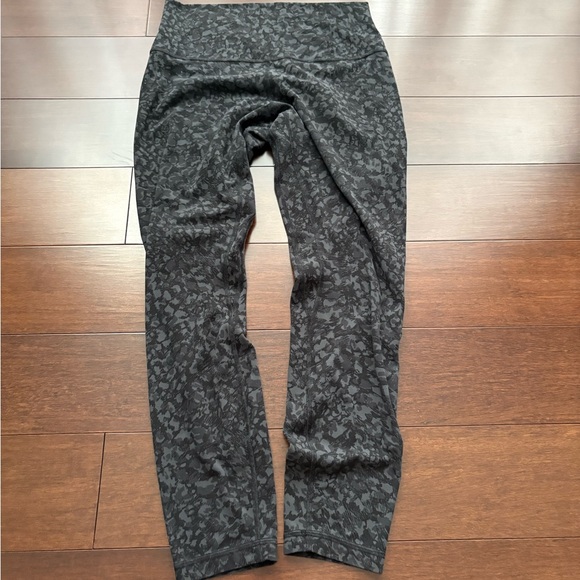 Lululemon Align Leggings - Picture 1 of 5